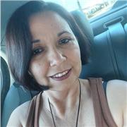 Profesora de Español ,Licenciada .Uso de estrategias motivacionales y contenido audiovisual.