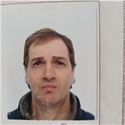 Tutor in materie scientifiche esegue ripetizioni in matematica e statistica ad allievi di scuole superiori e universitari