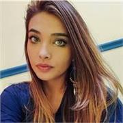 Profesora brasileña de portugués para todos los niveles y edades, con clases dinámicas y personalizadas.