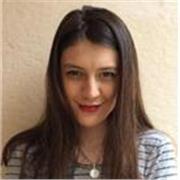 Profesora de arte y apoyo escolar para niños y adolescentes