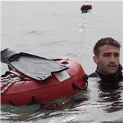 Instructor de apnea. Entrenamiento para aprender y mejorar las técnicas de respiración, así como descubrir la apnea.