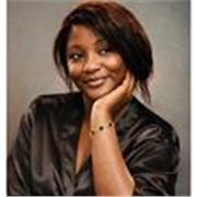 Aziath,Law graduate and English expert, providing personalized online and in-person lessons.