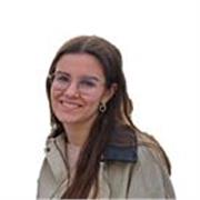 Ingeniera aeroespacial imparte clases de Matemáticas, Física y Química para todos los niveles