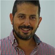 Licenciado en Filosofía, Docente, Tutor y Escritor que enseña a personas de todas las edades. ¡Dame la oportunidad!