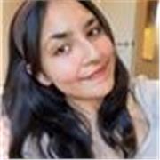 Based in London, I offer online English lessons suitable for students of all ages. 