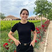 Profesora nativa de francés, español y catalán para todas las edades y niveles