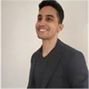 Soy un joven energico y lleno de vitalidad. Soy bueno haciendo llegar ideas y se me dan bien los niños