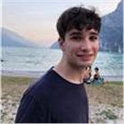 Studente di medicina impartisce lezioni nelle materie scientifiche (scuole medie e superiori)