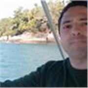 Profesional políglota con varias maestrías con vocación para la enseñanza. Busco compaginar mi trabajo con la enseñanza.