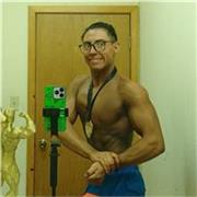 Entrenador personal virtual de calistenia , culturismo y atletismo.