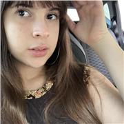 Recién graduada en bachillerato de ciencias sociales. Futura estudiante de Filosofía que busca un primer contacto con la educación