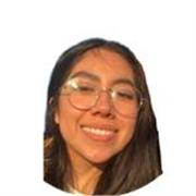 Estudiante de comunicación que ofrece clases de español a niños de primaria o menores