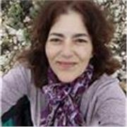 Estudiante de inglés avanzada te enseña a escuchar, hablar y escribir en inglés.
Técnicas de juego 
Amante de la lengua española