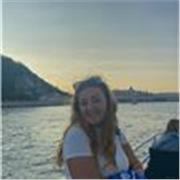 Ciao, sono Valentina una studentessa di 20 anni e sono disponibile per insegnare inglese (ho la certificazione B2) e anche materie scientifiche come chimica e biologia a Vicenza o online