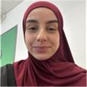 Maëla, étudiante en médecine et titulaire du bac avec mention, donne des cours toutes matières pour primaire et collège à Nîmes