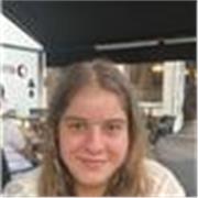 profesora de apoyo, especializada en cualquier materia de ciencias sociales en etapa de ESO o primaria, online o presencial