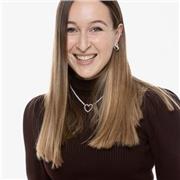 Profesora titulada en Economía, con más de dos años dando clases de apoyo, especializada en etapas de ESO, bachillerato y FP.