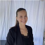 Propose aide aux devoirs et cours de mathématiques aux eleves