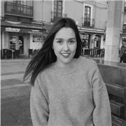 Profesora de Geografía e Historia para todos los niveles en León. Soy graduada en Geografía y cuento con la titulación de Máster en Formación del Profesorado en ambas materias