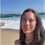 Profesora de apoyo escolar con la experiencia en las clases particulares y nivel medio de inglés. Puedo impartir todas las áreas
