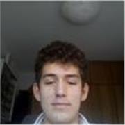 Profesor de matemáticas dispuesto a ayudar a alumnos de primaria o la ESO