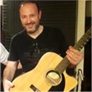 Clases de guitarra y bajo. Todos los niveles
