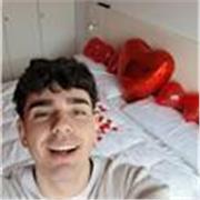 Alumno de sobresaliente en inglés, sacándose el B2
