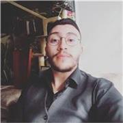 Licenciado en Español y filologia clasica, con conocimientos de griego y latin