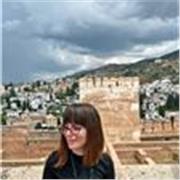Soy graduada universitaria con más de 5 años de experiencia dando clases de apoyo de Educación Primaria