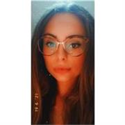 Studentessa spagnola di 4 anno di Medicina e Chirurgia insegna inglese, spagnolo e biologia per tutti i livelli
