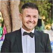 Professional en estrategia de desarollo commercial 100% en Inglès. Adultos, niños, professionales, estudiantes