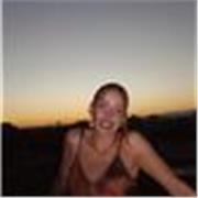 Estoy estudiando un grado de psicología y quiero cumplimentar mis estudios trabajando, puedo dar clases de primaria, eso y bach