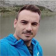 Creo firmemente que el movimiento y la salud no entienden de moldes, edades ni condiciones físicas previas.