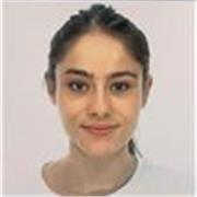 Paciente y clara en mis explicaciones, enseño matemáticas y física