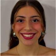 Profesora de refuerzo, especializada en Física y Química