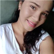 persona animada para hacer lo que me gusta.
gracias a mi conocimiento me puedo dirigir y fácilmente desarrollar actividades académicas, mediante la TECNOLOGIA E INFORMATICA