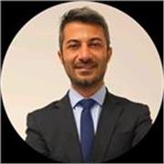 Svolgo da dieci anni la professione di avvocato, prettamente in ambito giuslavoristico