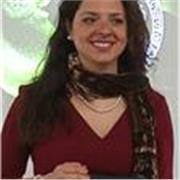 Dottoressa Magistrale in Biologia impartisce lezioni di Biologia a studenti di scuole medie e superiori, e a matricole universitarie