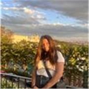 Laureata magistrale con dottorato di ricerca in genetica e oncologia spartisce ripetizioni di matematica e scienze