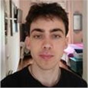 Graduado en Biología Ambiental con nivel B2 de inglés. 