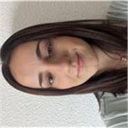 Soy una chica muy amable, me encantan los niños y ayudarles con las cosas del cole! 
