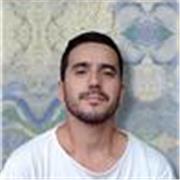 Profesor de Literatura y prácticas del lenguaje. Arte, cultura, historia y filosofía