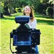 Yes to English!
Se vuoi sbloccarti, capire e parlare bene inglese sono qui ad aiutarti