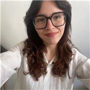 Studentessa universitaria offre ripetizioni di varie materie per classi da elementari a superiori online