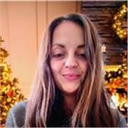 Maestra y pedagoga con más de 15 años de experiencia