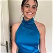 Profesora de apoyo escolar en las asignaturas de matemáticas, química, inglés, física, lengua y literatura. Para estudiantes de primaria y la ESO