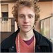 Laureato con lode in storia offre lezioni di storia, filosofia e italiano a Padova.