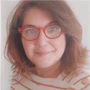 Desarrolladora web, con más de 3 años de experiencia imparte clases online y presencial