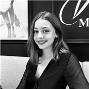 Peut enseigner le français et l'anglais