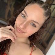 Hola! Soy Irene, estoy recién graduada en Bachillerato de Ciencias sociales, siempre he sacado muy buenas notas, me caracterizo por ser una persona muy trabajadora y constante. Me encantaría ayudar a niños en aquellas asignaturas que se les dificulten, pu